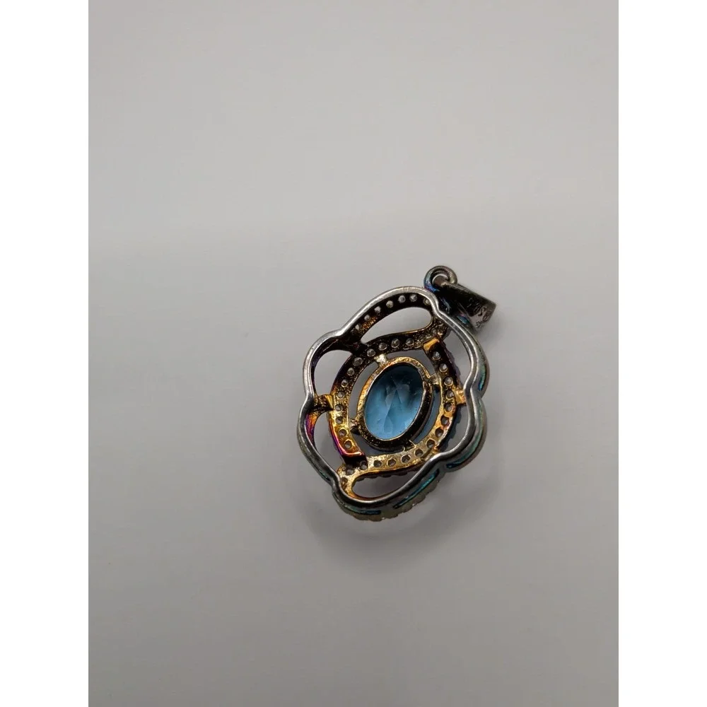 Natural Blue‎ Topaz Sterling Silver Pendant
